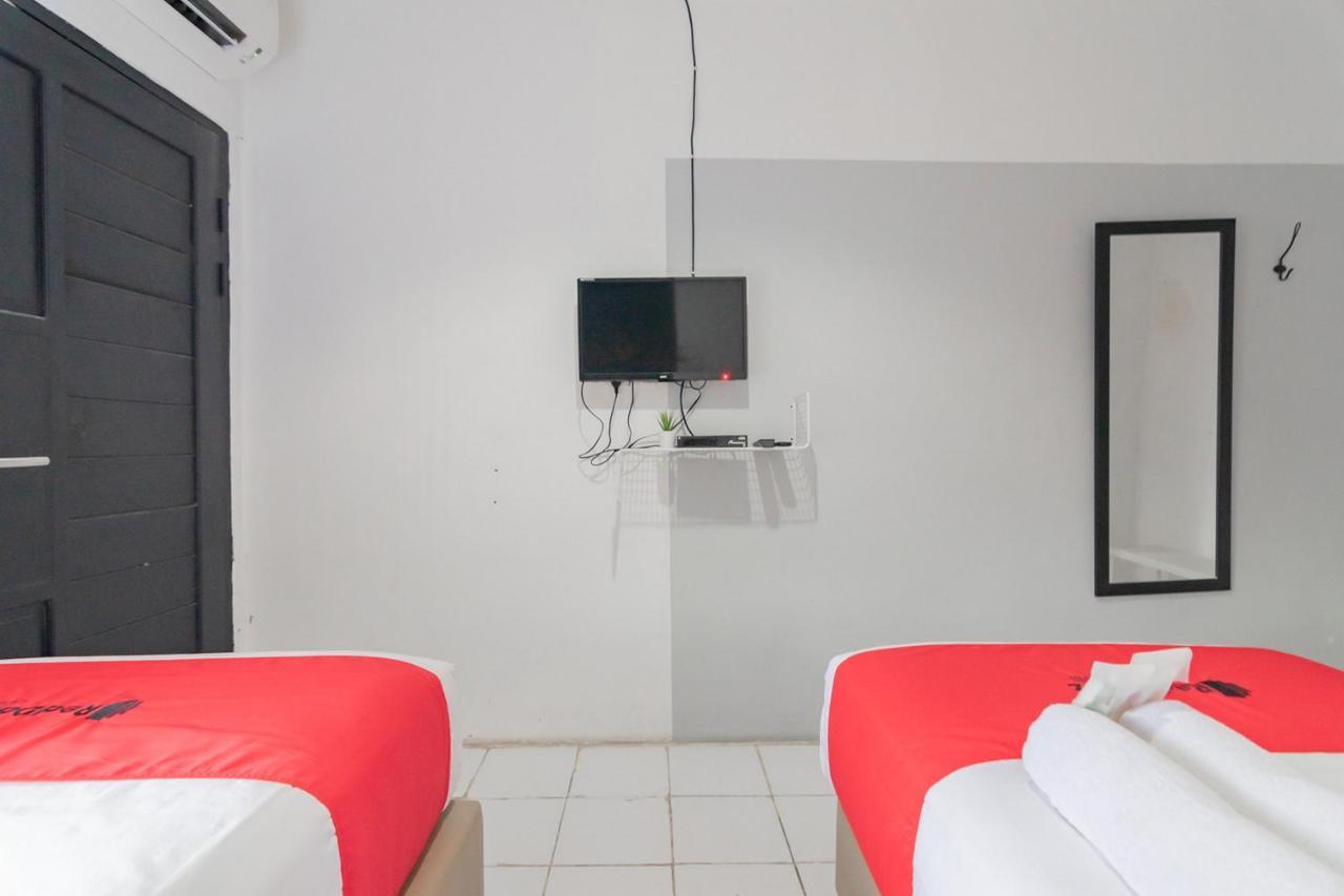Reddoorz At Sani Guest House Balikpapan エクステリア 写真