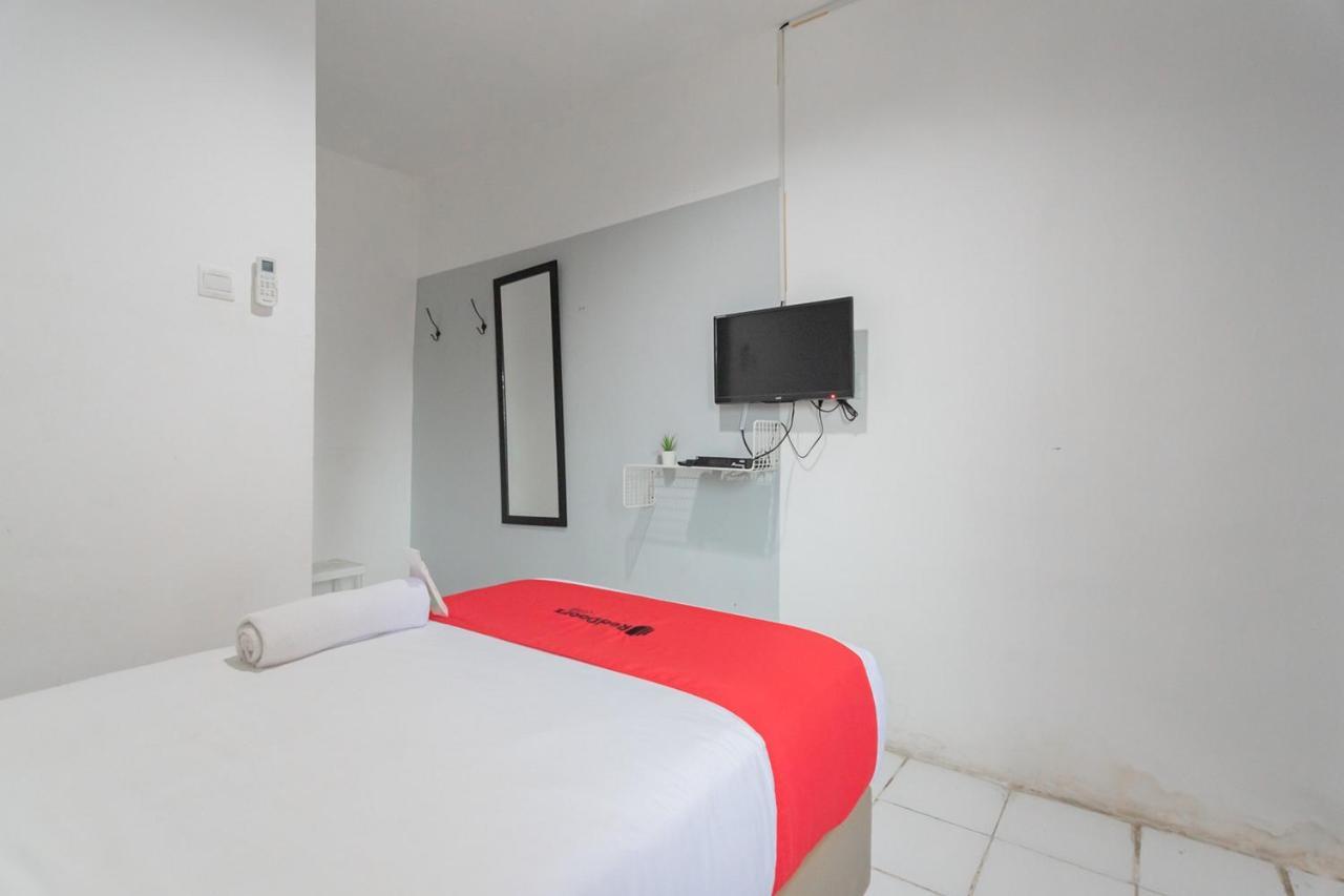 Reddoorz At Sani Guest House Balikpapan エクステリア 写真
