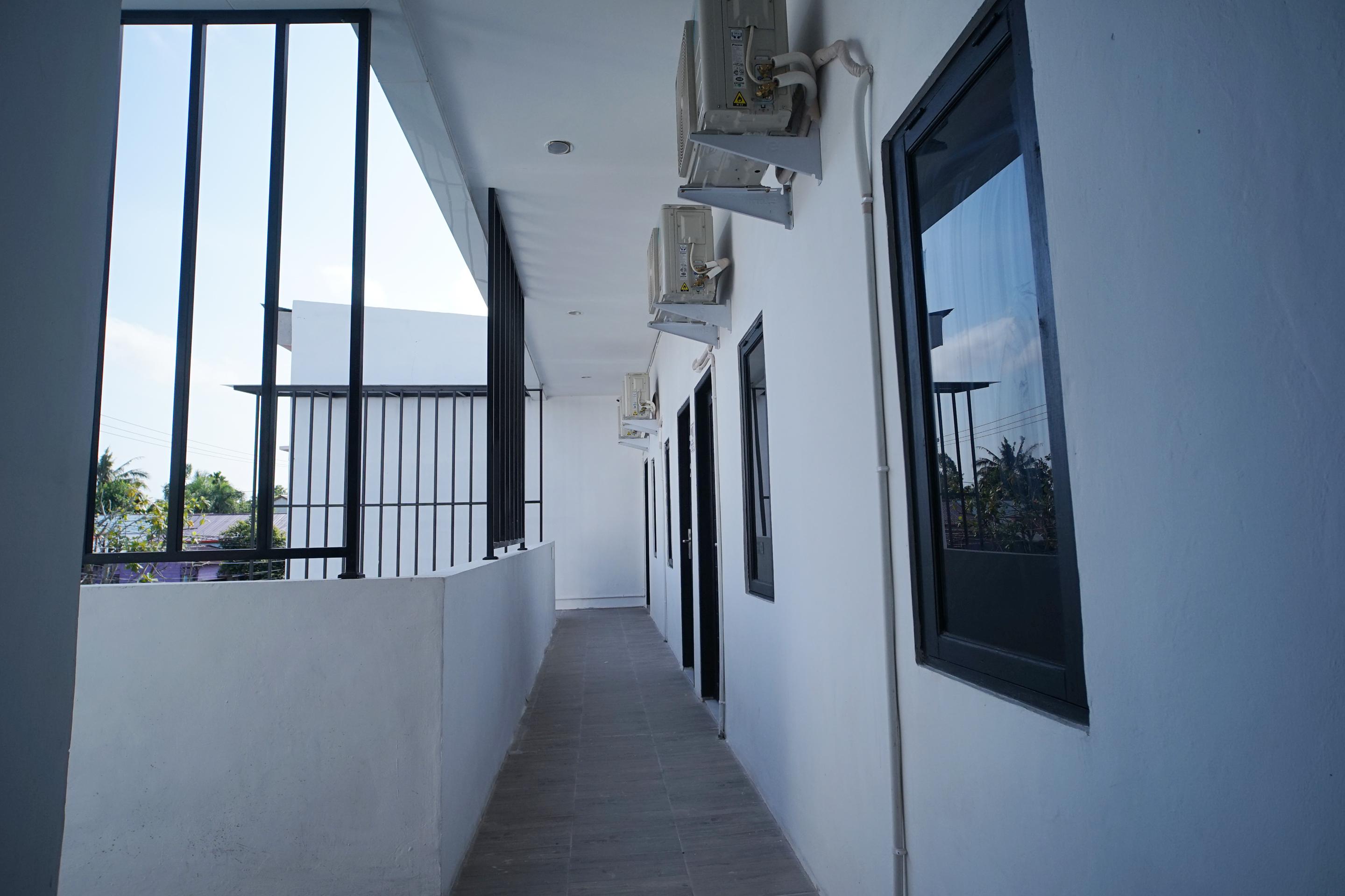 Reddoorz At Sani Guest House Balikpapan エクステリア 写真